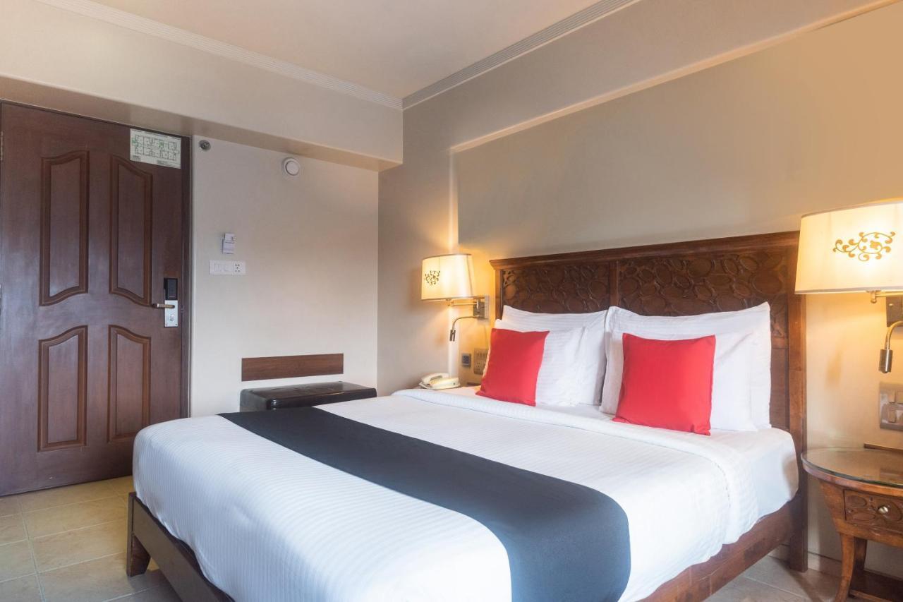 Hotel Capital O 618 Maharaja Hotel Bombay